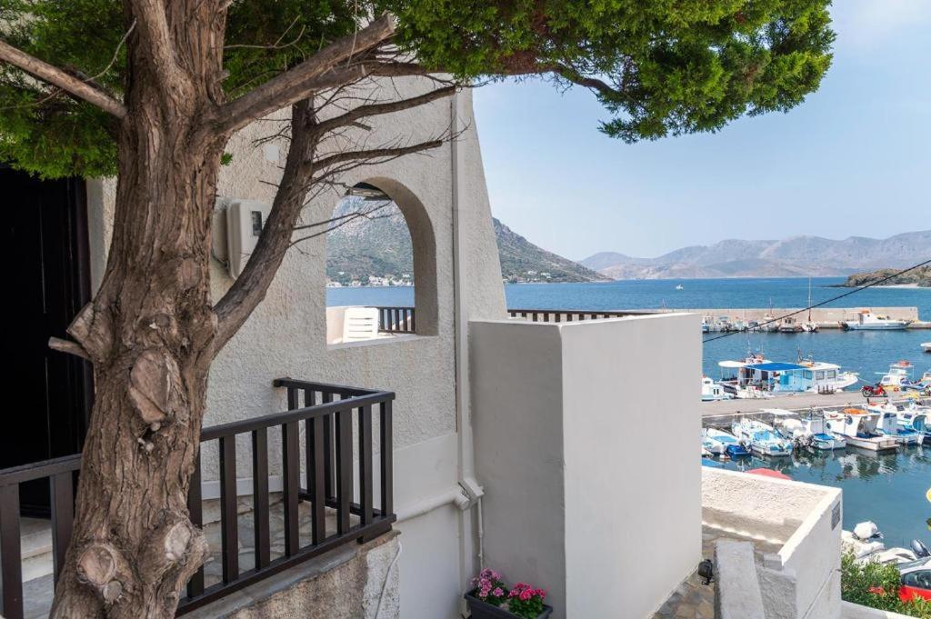 Pelagos Seafront Accommodation - George Myrties Exterior photo